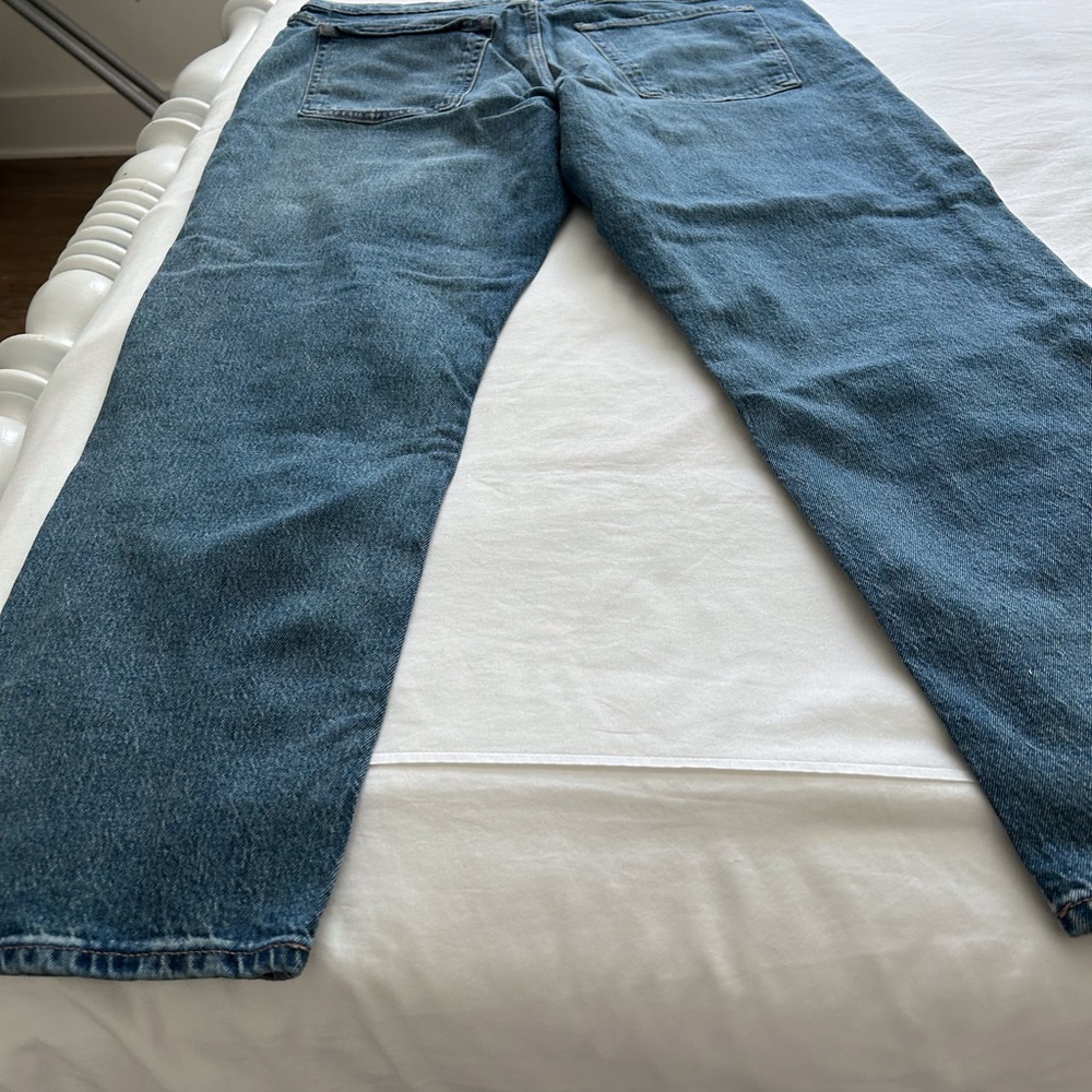 Old Navy Women’s Mid-Rise Slouchy Straight Size 14 Petite - Picture 2 of 10